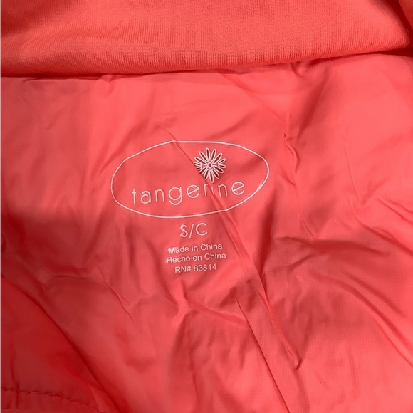 Women’s Tangerine Small 4 - 6 Vest Jacket Coat Peach Sleeveless Packable Stretch - Picture 9 of 9